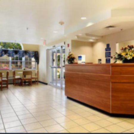 Microtel Inn & Suites Huntsville Interno foto