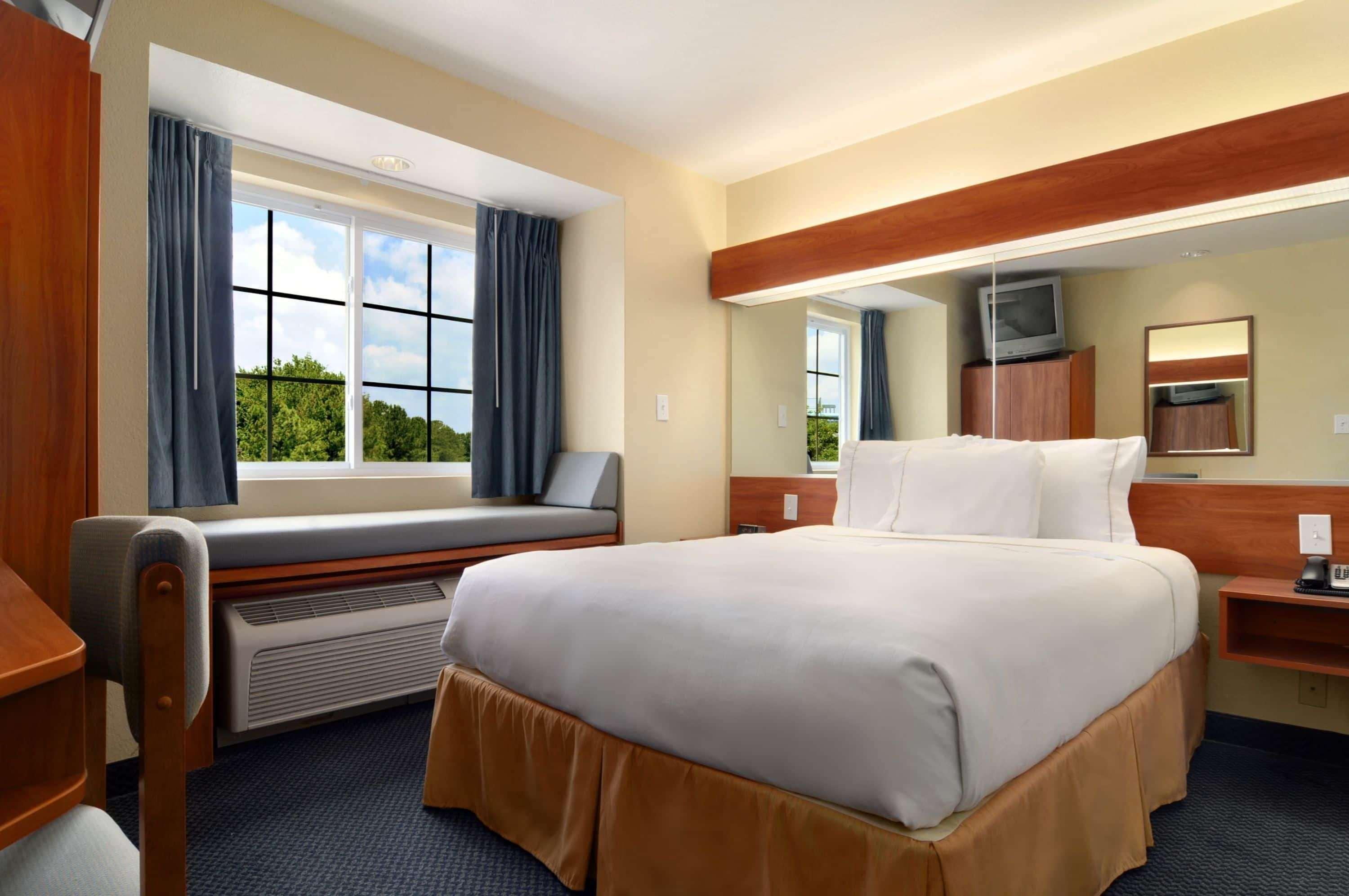 Microtel Inn & Suites Huntsville Esterno foto